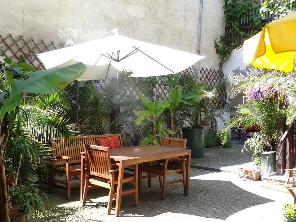 كريمس ان دير دوناو Gaestehaus Auf Der Kunstmeile المظهر الخارجي الصورة